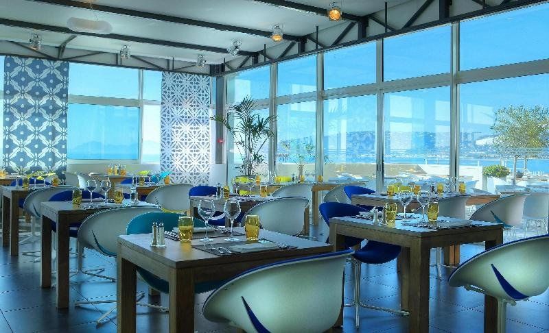 Garden Beach Hotel ฌวง-เลส์-แป็งส์ ภายนอก รูปภาพ