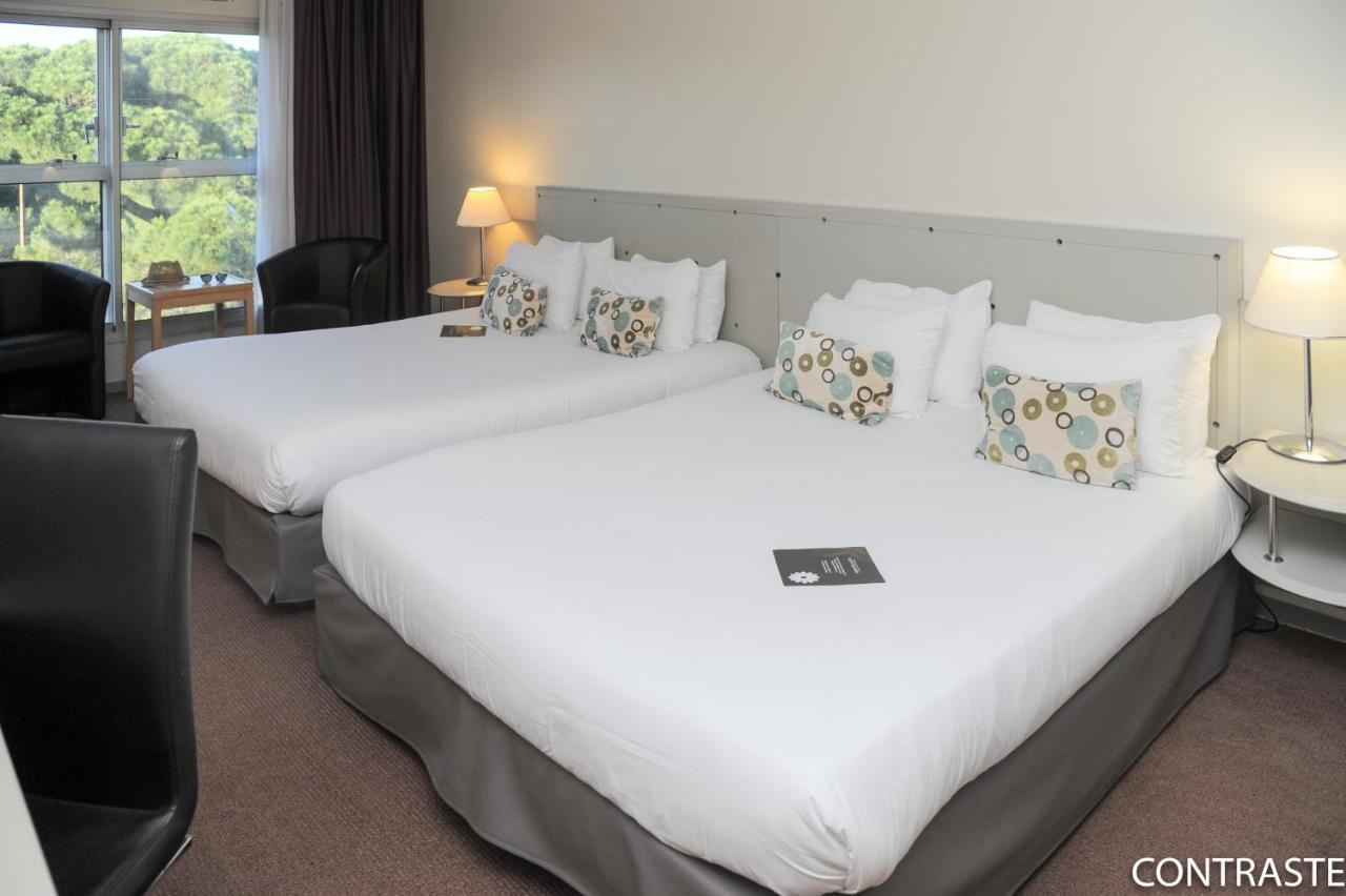 Garden Beach Hotel ฌวง-เลส์-แป็งส์ ภายนอก รูปภาพ